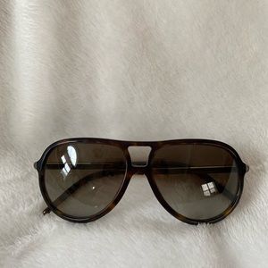 Burberry sunglasses